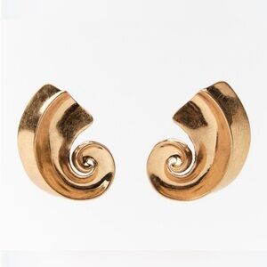 Nwt- Zara SEMI-CIRCULAR EARRINGS